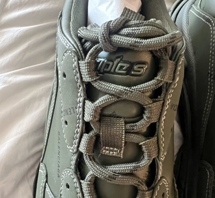Balenciaga Triple Allover Logo Olive Green Size 45 12 Kaki