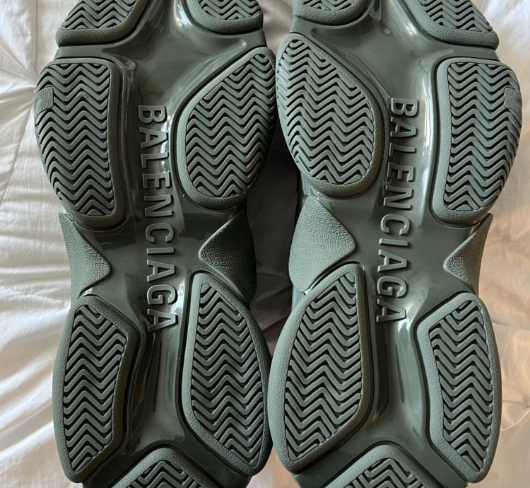 Balenciaga Triple Allover Logo Olive Green Size 45 12 Kaki