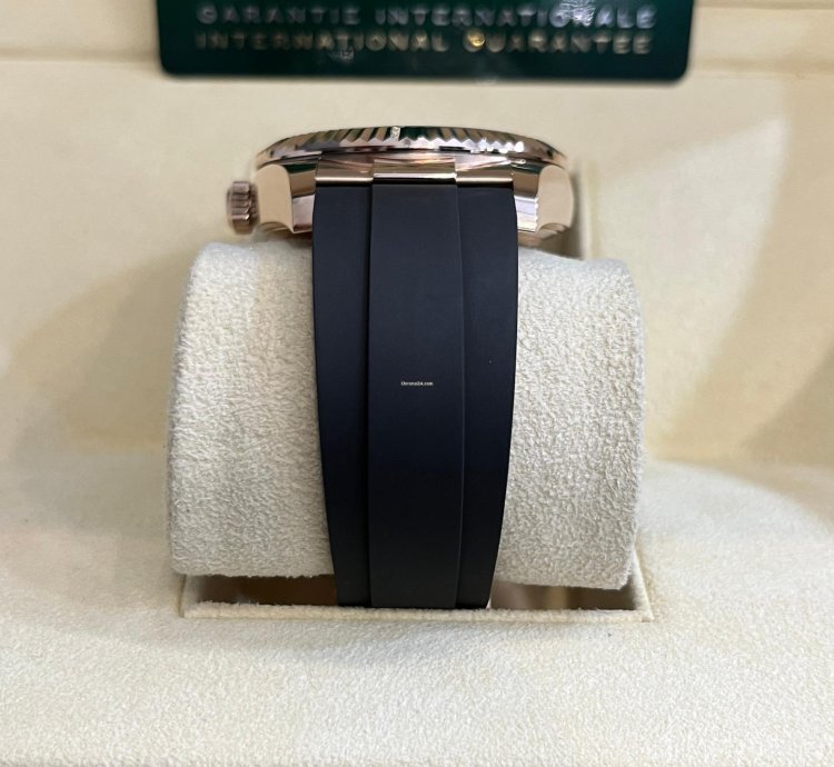 Rolex Sky-dweller 326235 Rhodium Dial 2022 Like New
