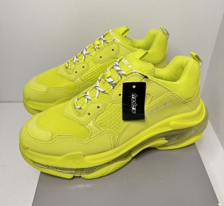 Balenciaga Triple Men Sneakers Fluo Yellow