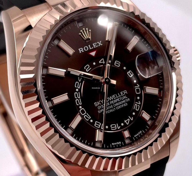 Rolex Sky-dweller 326235 Rose Gold Chocolate Dial Oysterflex Unworn 2023