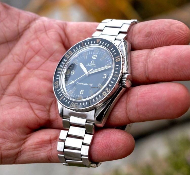 Omega Seamaster 300 Collectors Set - Bakelite Bezel Omega Flat Link Bracelet