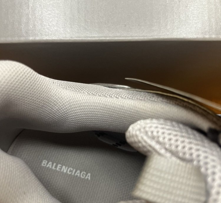 Balenciaga Triple Sneaker metallic