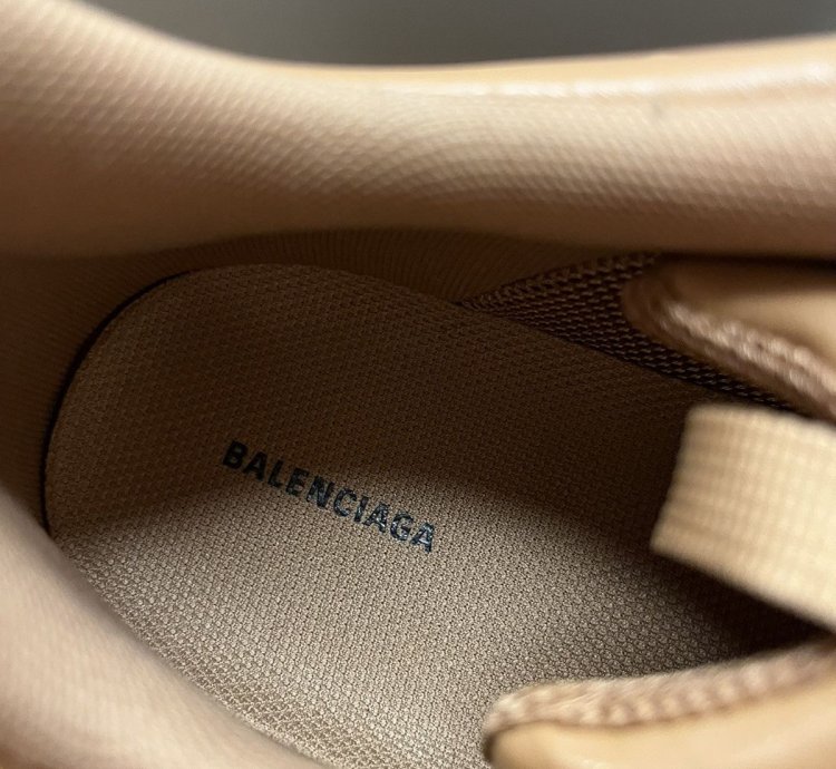 Balenciaga Triple Sneaker Beige Sand