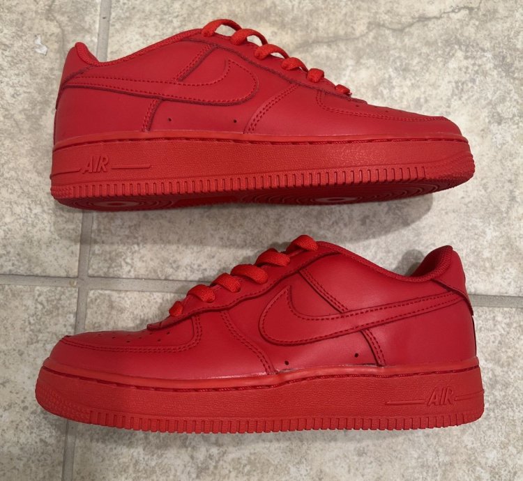 Air Force 1 Low 07 Lv8 Triple Red