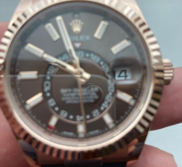Rolex Sky-dweller 326235-0002