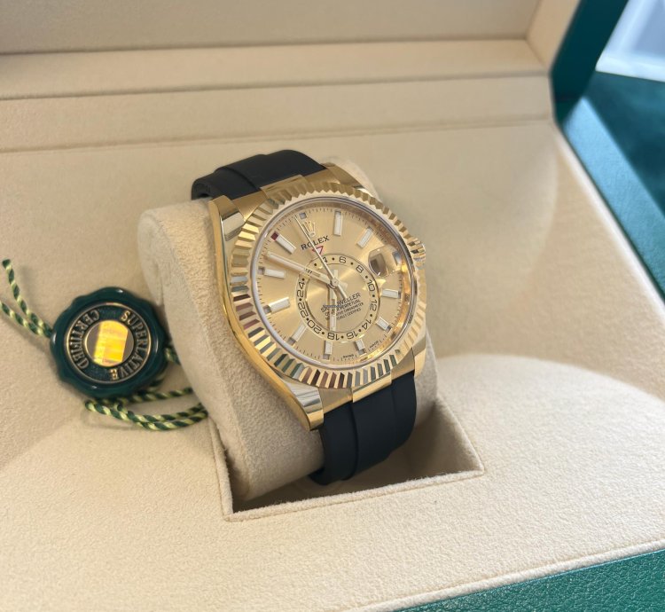 Rolex Sky-dweller 326238