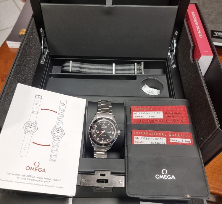 Omega Seamaster 300 Limited Edition Spectre Full Set James Bond