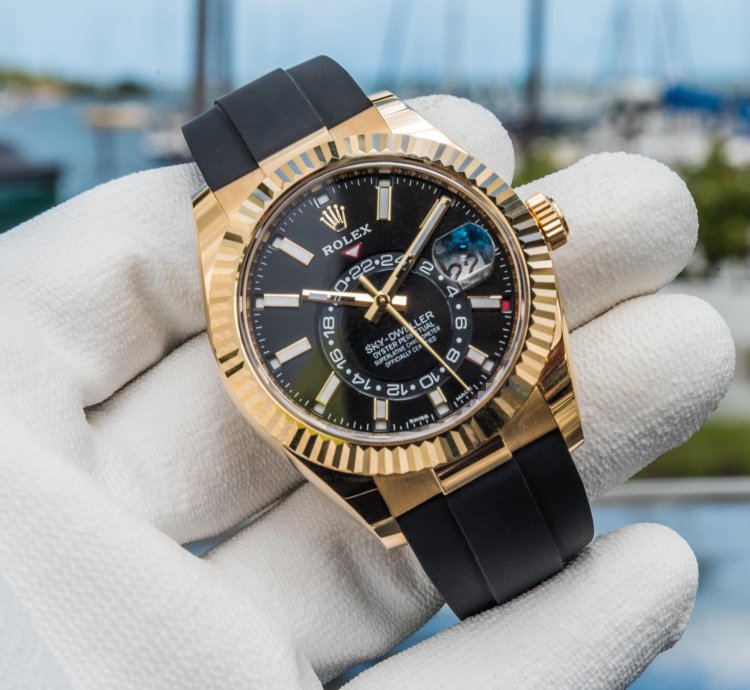 Rolex Sky-dweller 326238 Black Dial