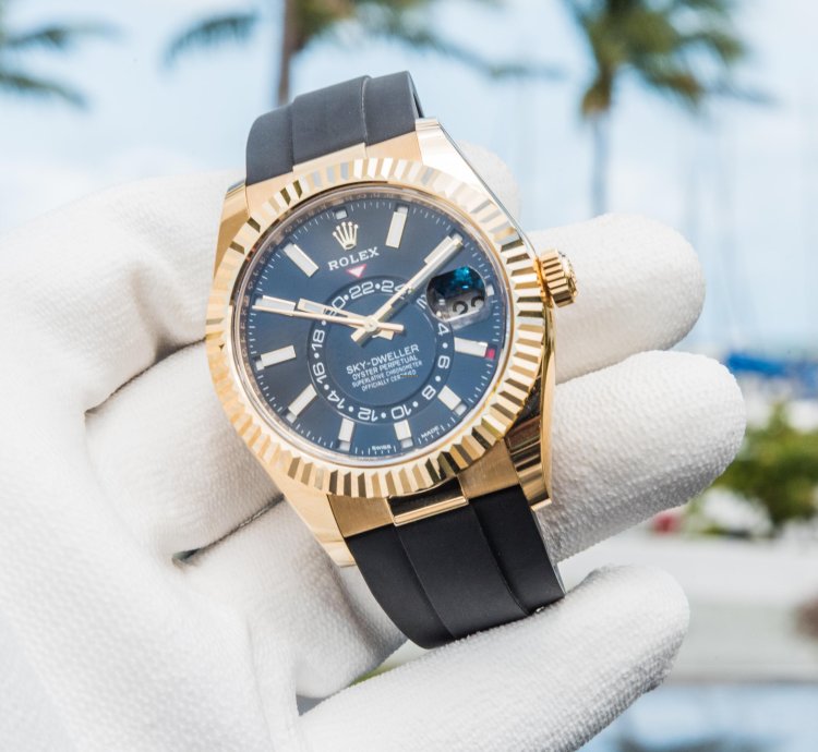 Rolex Sky-dweller 326238 Black Dial