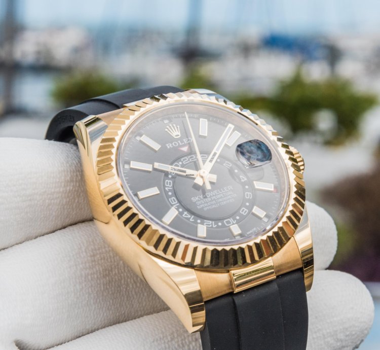 Rolex Sky-dweller 326238 Black Dial