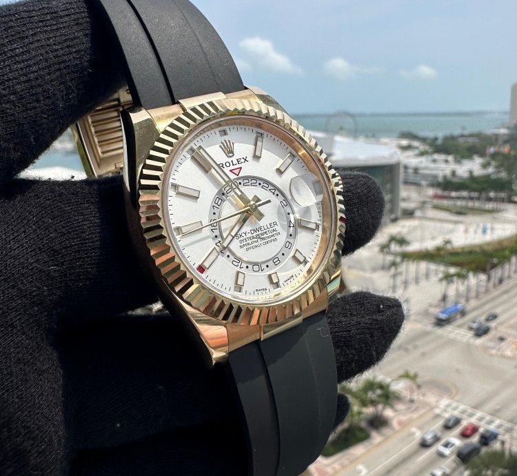 Rolex Sky-dweller 326238 Full Set Like New