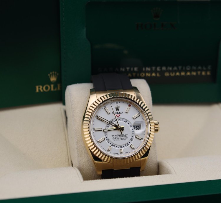 Rolex Sky-dweller 326238 Full Set Like New