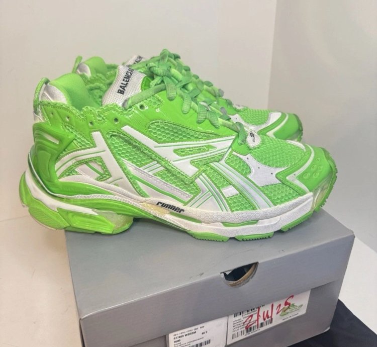 Balenciaga Upper Mesh Rubber Runner In Fluo Green White