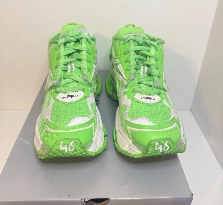 Balenciaga Upper Mesh Rubber Runner In Fluo Green White