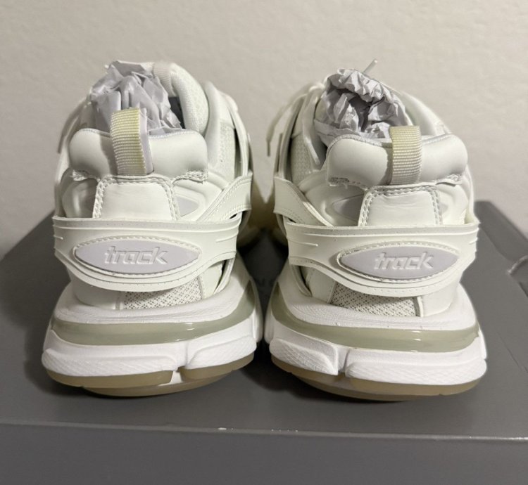 Balenciaga White Track Glow In The Dark 44
