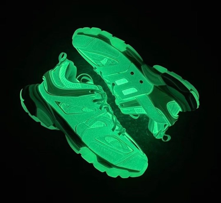 Balenciaga White Track Glow In The Dark 44