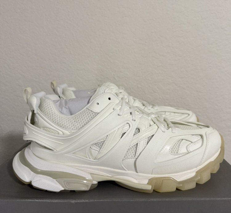 Balenciaga White Track Glow In The Dark 45