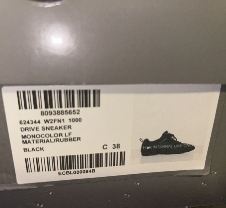 Balenciaga Womens Drive Sneaker Triple Black