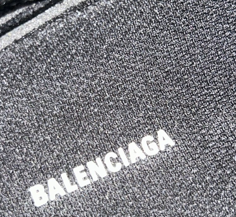 Balenciaga Womens Drive Sneaker Triple Black