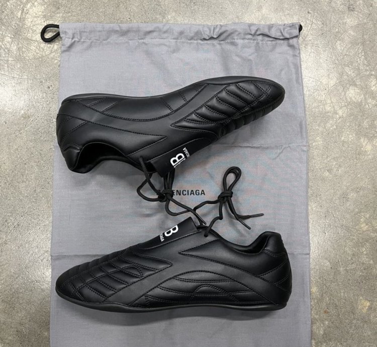 Balenciaga Zen Sneaker