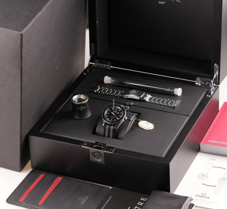 Omega Seamaster 300 Spectre 007 Limited Edition