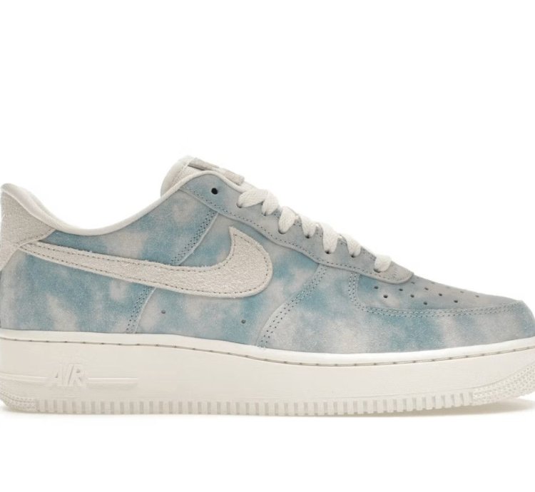 Air Force 1 Low Clouds Celestine Blue women