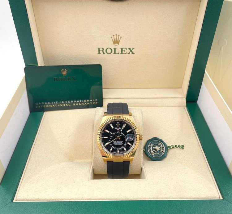Rolex Sky-dweller 326238 Yellow Gold Black Dial Oysterflex Unworn 2023