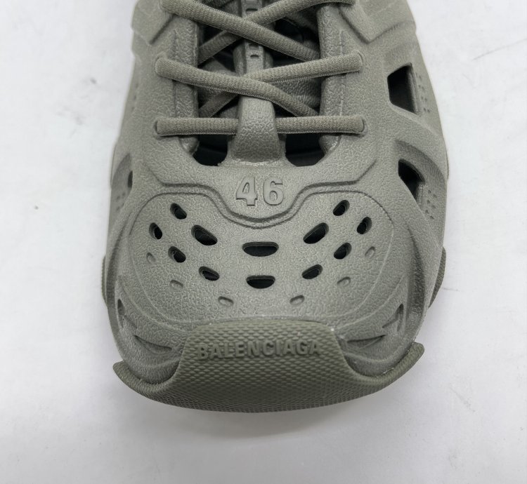 Hd Rubber Lace Up Sneakers