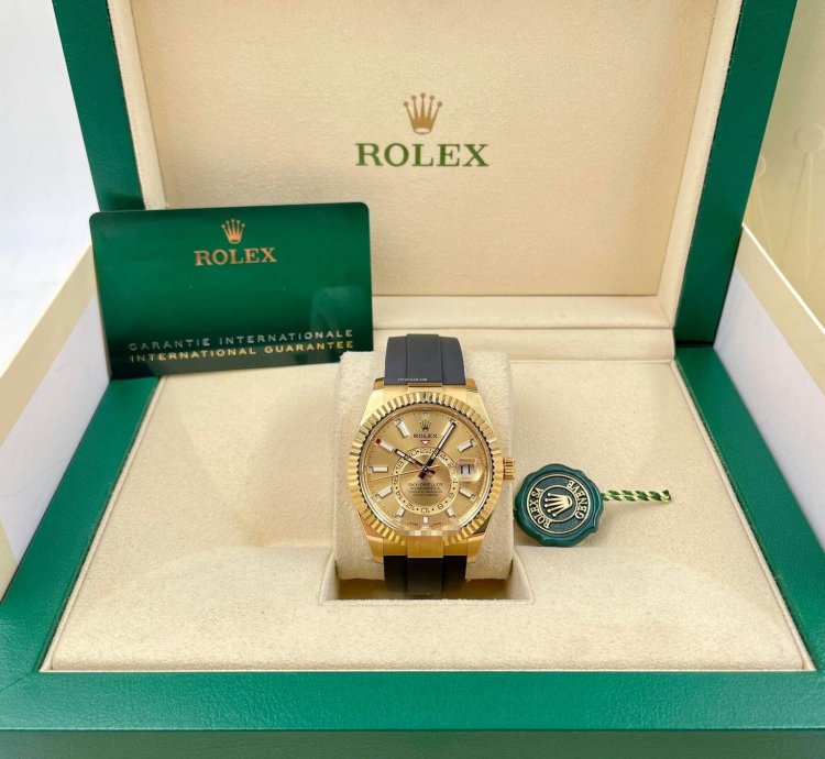 Rolex Sky-dweller 326238 Yellow Gold Champagne Dial Oysterflex Unworn 2023