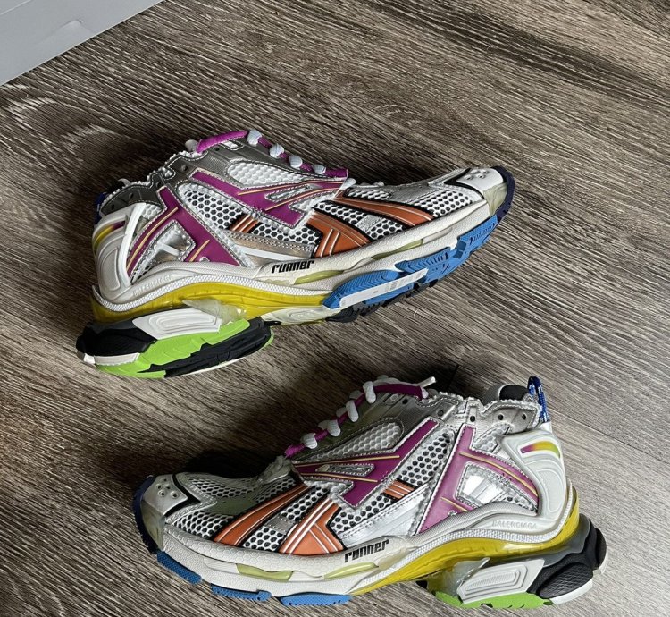 New Balenciaga Runner Multicolor Sneaker Shoe