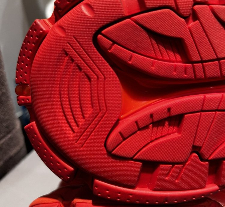 New Balenciaga Runner Red Red Size 42 9us