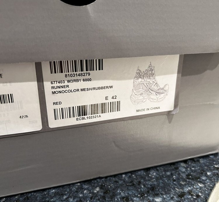 New Balenciaga Runner Red Red Size 42 9us