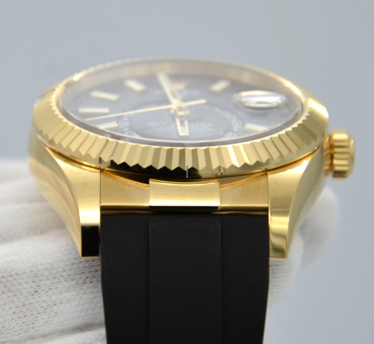 Rolex Sky-dweller 326238-0009