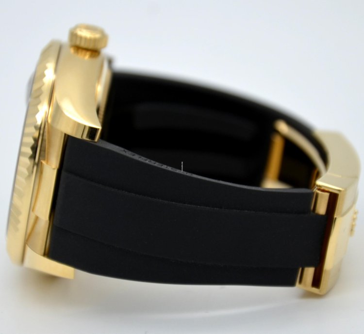 Rolex Sky-dweller 326238-0009