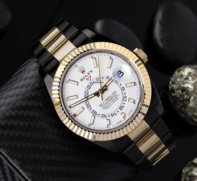 Rolex Sky-dweller 326933 Oyster Band Black Pvd Dlc Coated 18k Yellow Gold Steel Watch