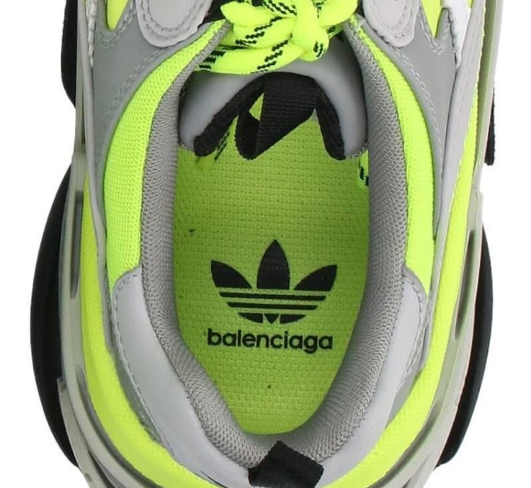 O1in1g0324 Adidas Triple Sneakers In Multicolor