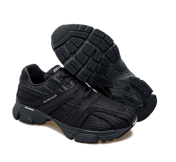 O1loc1c0424 678869 Phantom Sneakers In Black