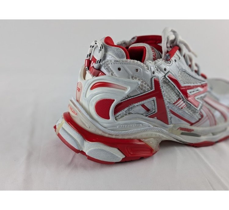 O1rshd1 Bicolor Mesh Runner In White Red