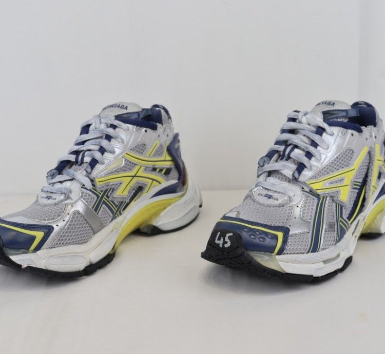 O1rshd1 Low Top Sneakers In Blue Yellow