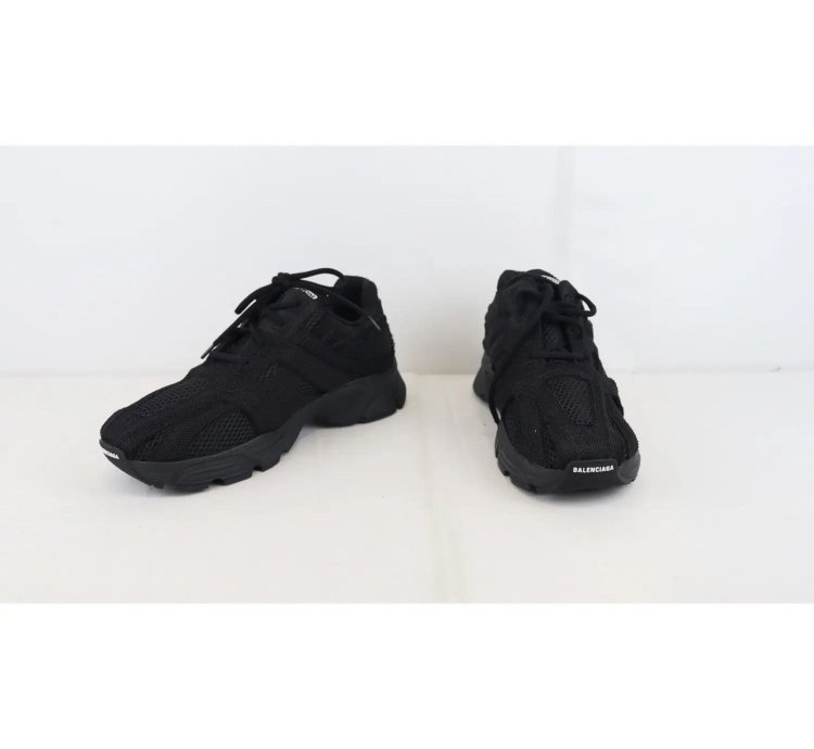 O1rshd1 Monocolor Fabric Mesh Phantom Sneaker In Black