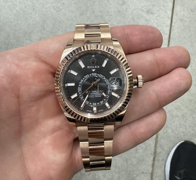 Rolex Sky-dweller 326935