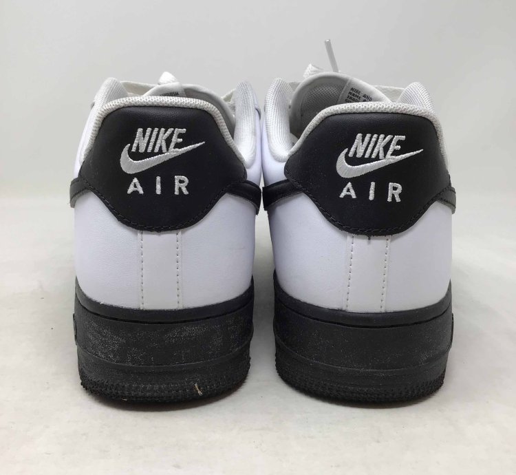 Air Force 1 Low White Black Sole