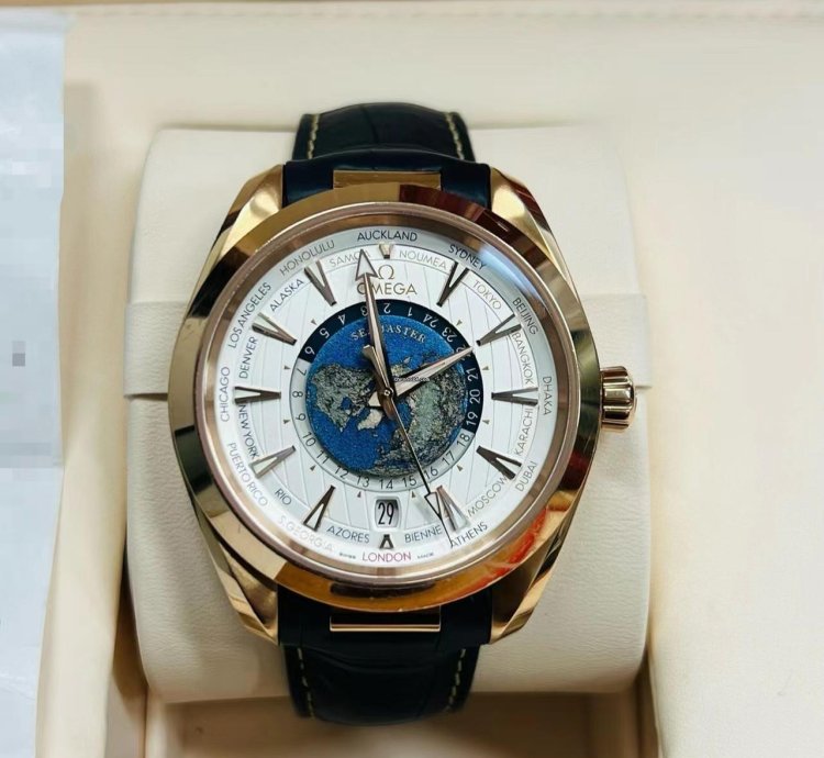 Omega Seamaster Aqua Terra 150m Master Chronometer Gmt