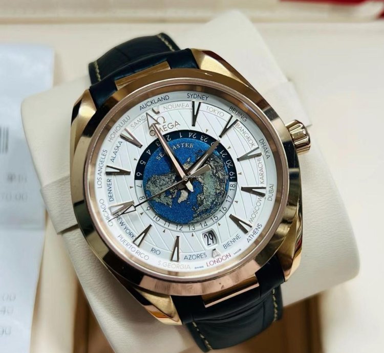 Omega Seamaster Aqua Terra 150m Master Chronometer Gmt