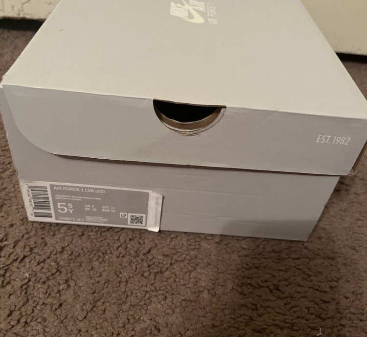 Air Force 1 Lv8 University Red
