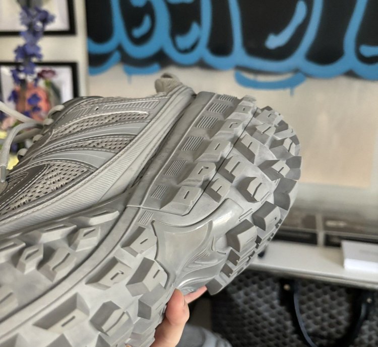 Super Rare - Defender Sneakers 46