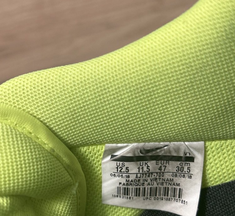 Air Force 1 Lv8 Utility Volt