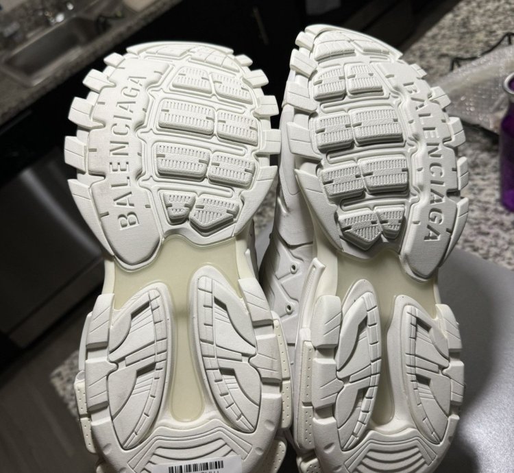 Track Sneaker