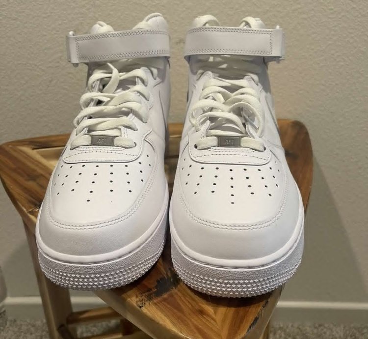 Air Force 1 Mid 07